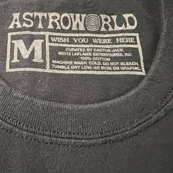 Travis Scott Astroworld Look Mom Tee NWT Medium - Picture 4 of 6